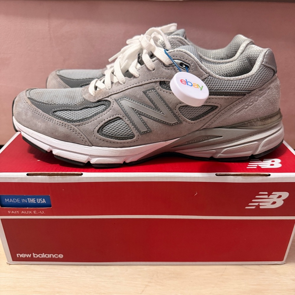 New balance 990v4 size 11
